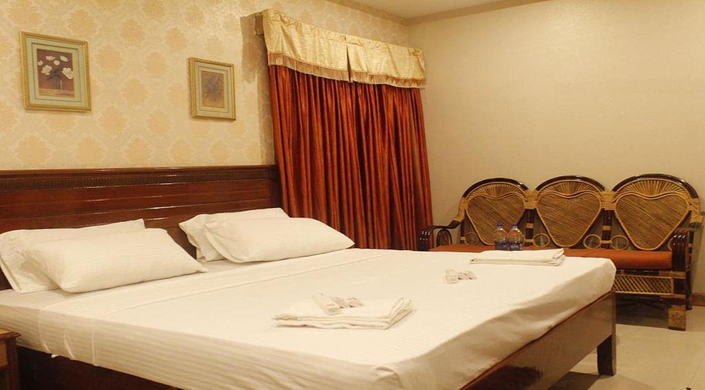 Hotel Chitra Park Tiruchchendur Exterior photo